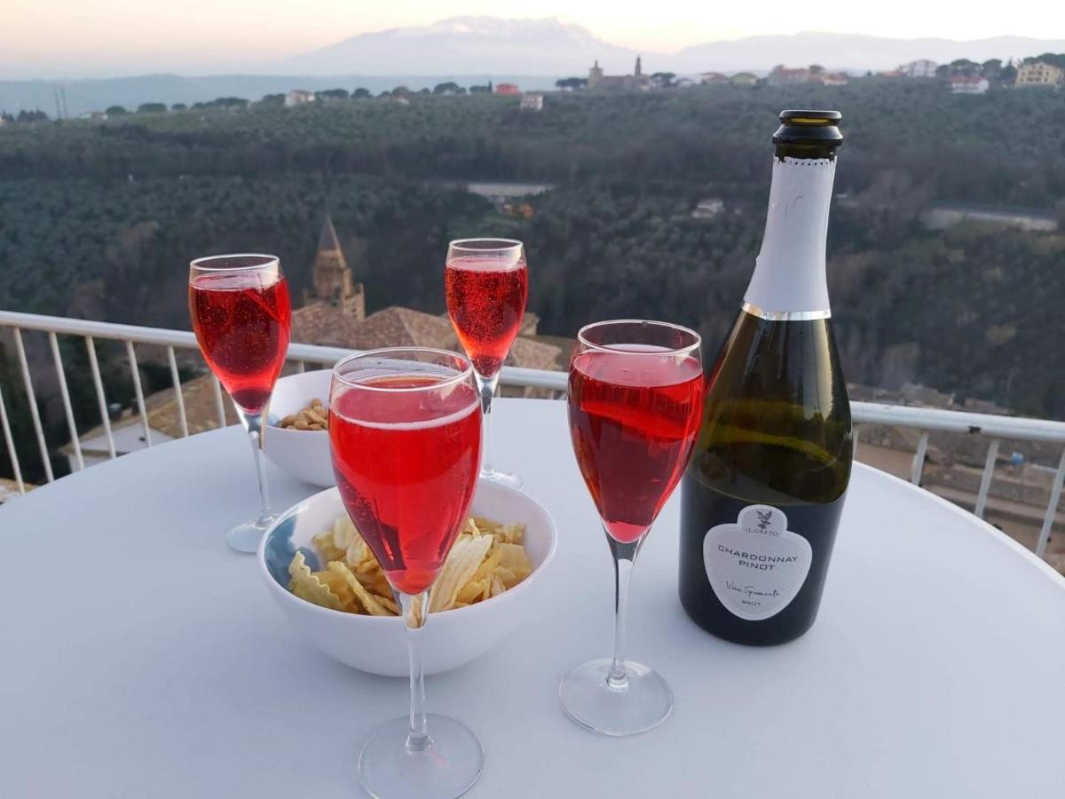 Charmante Vakantiewoning 'Casa Di Tonno' 洛雷托·阿普鲁蒂诺 外观 照片